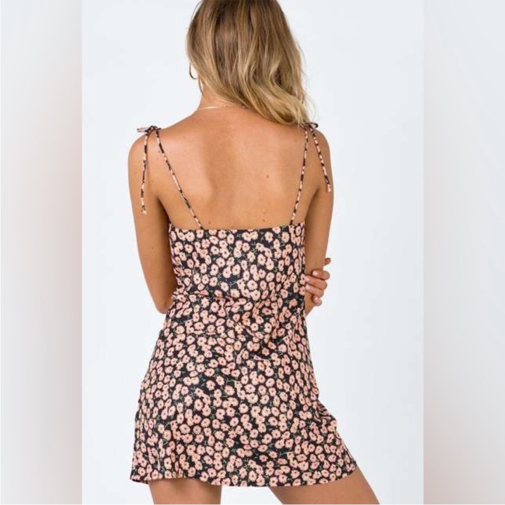 Princess Polly Floral Black and Pink Women's Mini Dress